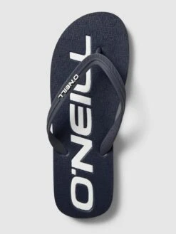 ONeill Slides Mit Label-Applikation - Dunkelblau -Herrenbekleidung Angebote 61834e1o9p950c9p6h632ja970r50ji66cs4kk2j6h35acaha8rj4ji2959kciqi70r34h2d718jghpoa0o32p1kc5hm4o9nc8p6acpkc4q36o9mc8ojgd9o6dj66c1h71ijed0