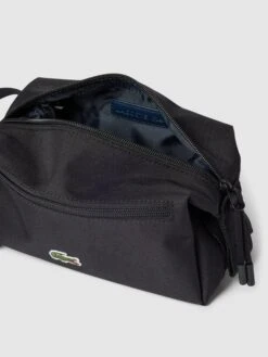 Lacoste Kulturtasche Mit Label-Patch Modell 'Toilet Kit' - Schwarz -Herrenbekleidung Angebote 64o4ogqf851jgea9658kqd1i994kikpm6lak6k1h6srl6iik65858j9m958k2l29896kmjpl95aj2h2h60o3ioj46os3ec9h6sq66e9kcopjco9l69j30pj2c9gj0d1kc8pj2dg