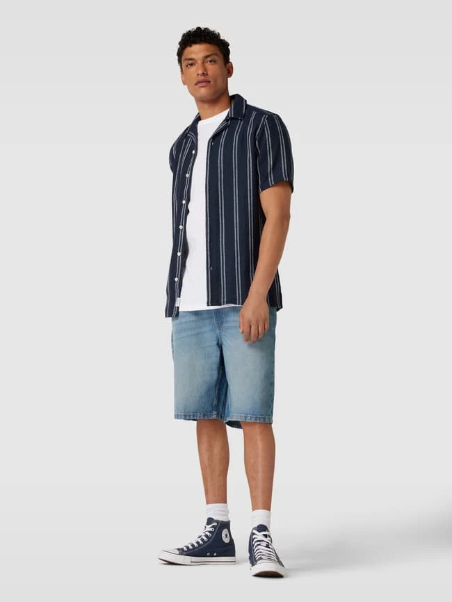 Only & Sons Freizeithemd In Streifenmuster - Dunkelblau 1 Only & Sons Freizeithemd In Streifenmuster - Dunkelblau