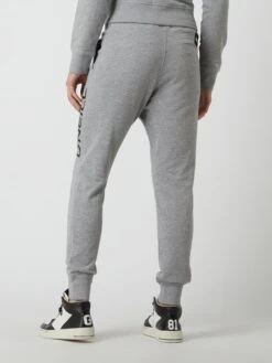 ONeill Sweatpants Mit Label-Print - Mittelgrau Meliert 9 ONeill Sweatpants Mit Label-Print - Mittelgrau Meliert -Herrenbekleidung Angebote 68skkh2i9p4l0chg74pkohi9acqlcj1i6h14qga36d850cqi6col0c1p6t230j2d6la4ijac9l158kq2913j6phlc8sjgc9i6so66d1k6dim8e1m71j6cpj56so3cp1o6hhm8oo