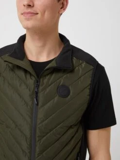 MCNEAL Steppweste Mit Reißverschlusstaschen - Olivgrün -Herrenbekleidung Angebote 6913gk2e8d4l4la86l150j1gah23ce22a8rjaj1k8d546cib6l1ksjqj8h9jchppad146di39t1kicim753j2ohn64r6acpj65i34c9k6os6aob4cdi64c1k65hjceb5cooj6o8