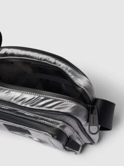 CK Calvin Klein Umhängetasche In Metallic - Silber -Herrenbekleidung Angebote 6db38dqj9t4jglhp64r4kk9gakskkka1696kslhi90s5ae9g8d146ihga1336jaja9a52d9m996jagim8d3m8p1lcli62p9n74rjcd1k60om2e9gc8s6co9h70rjip356pij0cg