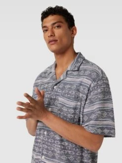Redefined Rebel Freizeithemd Mit Allover-Muster - Dunkelblau -Herrenbekleidung Angebote 6os32k2gah14scq86srkck9o9145cjih9cp5cia16l854kpk9kq30ja79l24oh249t8l4k9k8p14idpgako68p1ic4q66pb660pjap1k70r3gohl6ooj2eb1cphmacpj64q66o8