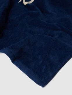 Quiksilver Handtuch Mit Label-Detail Modell 'SPORTSLINE' - Marineblau -Herrenbekleidung Angebote 84p4uga19oo4sipma545aga6715k8i1i95458la290qkki2e6db52hhn859k6lhh69352c1m9da42iaha4o3edpp6op38p9o6ph3gopk68o32eb174qjad9k6os3ic9ncgs34do