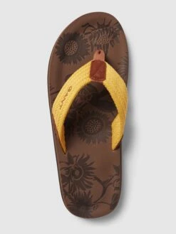 Gant Zehentrenner Aus Leder-Mix Modell 'POOLBRO' - Gelb -Herrenbekleidung Angebote 89a5cdqd950j4c2h710jacq3ah4k6i288l2ksiqg717kccpmal246jhka99kaj28al4j0hhj8oojija58t3m6phm70pmcdj1c4rj6d1k64q3cohj71ijacpg61i64c9k74q66co