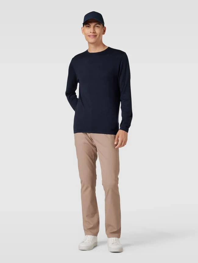 Christian Berg Men Strickpullover Mit Gerippten Abschlüssen - Marineblau 1 Christian Berg Men Strickpullover Mit Gerippten Abschlüssen - Marineblau