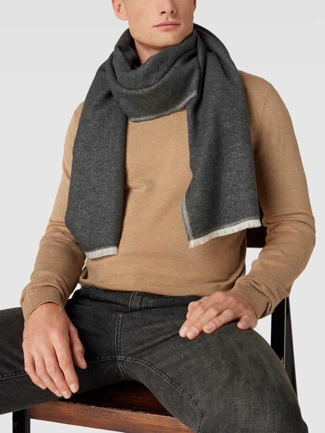 Cinque Schal Aus Woll-Mix Mit Label-Detail Modell 'Magno' - Mittelgrau 1 Cinque Schal Aus Woll-Mix Mit Label-Detail Modell 'Magno' - Mittelgrau