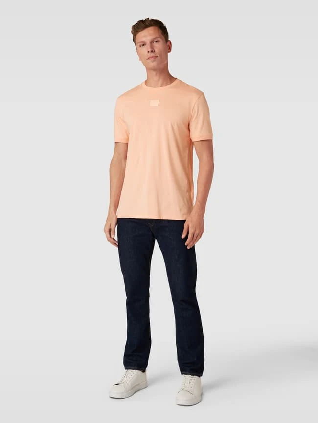 HUGO T-Shirt Mit Label-Applikation - Apricot 1 HUGO T-Shirt Mit Label-Applikation - Apricot