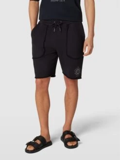 CARLO COLUCCI Sweatshorts Mit Inside-Out-Nähten - Schwarz -Herrenbekleidung Angebote 90pkggiaap94il9k692l8daca953giil9h9lagpo9oq3ggib8kpl8khh959kscab6pakkha79h9k2jqeaoo30phl6ksmco9l65hjec1k6gs3ge3574rj4ohnc9gjapb1c4o38e8