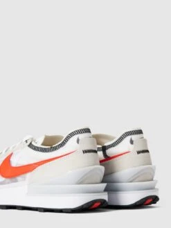 Nike Sneaker Mit Label-Details Modell 'Waffle' - Weiß -Herrenbekleidung Angebote 914jih246965cdq89t24mc29aosl8gac9d6j6ha18h4lch1m6124ihq1ah658ia56d944ipo6d330di564o3ed9hcos3gphk70o62phk6sq62e1jc4o3cdphc4s3edb2c4om8oo