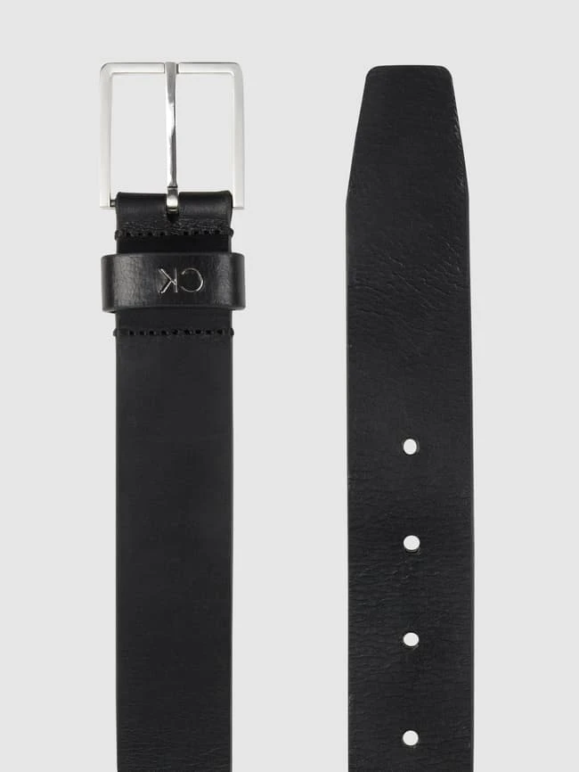 CK Calvin Klein Gürtel Aus Büffelleder - Schwarz 2 CK Calvin Klein Gürtel Aus Büffelleder - Schwarz – Bild 2