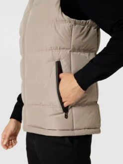 Wellensteyn Steppweste Mit Label-Applikation Modell 'SNOWDOME' - Sand -Herrenbekleidung Angebote 95742l1oa4qk8eag8t830hae9l3jigi59db5ad23a1330ca48l658k228da52d24a9144cqf6p830ga490o3gd1oc4s34db46hhmcopkckrm6ohp6kpj8c1i6ss3go9pc4om8oo