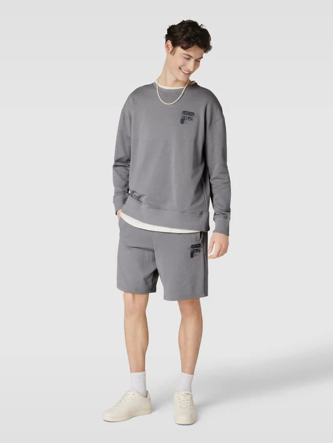 FILA Oversized Sweatshirt Mit Rundhalsausschnitt Modell 'BABEN' - Anthrazit 1 FILA Oversized Sweatshirt Mit Rundhalsausschnitt Modell 'BABEN' - Anthrazit