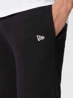 New Era Sweatpants Mit Elastischem Bund - Schwarz -Herrenbekleidung Angebote 9sr34cpga9350g9m9d33ch9l6t24mipo6cs3ih2164rj4jqj9d4l8gac95852h1pap456i1n9p24gk9m993m8c9pc9j6ccr16or64c9kc4o64e1h70om4oj574q3io9ncopj2d8