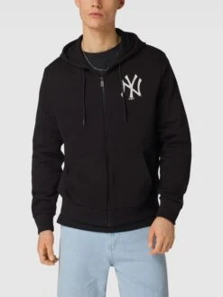 New Era Sweatjacke Mit Kapuze Modell 'LEAGUE ESSENTIALS' - Schwarz -Herrenbekleidung Angebote 9ss50e9i90s5ai219d330gid8kp48e2aad4kok299t1jehi39pa3cjpl9p350hqa6sqk6j9pakpl4dpj653m2o9kcdh3ed336kq30p1k6sqm8ohp68pjacr4cdj66cj66sp38c8