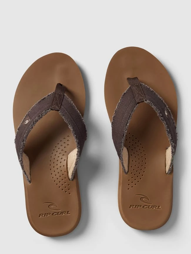 Rip Curl Zehentrenner Mit Strukturierter Sohle Modell 'REACTOR' - Haselnuss Braun 4 Rip Curl Zehentrenner Mit Strukturierter Sohle Modell 'REACTOR' - Haselnuss Braun – Bild 4