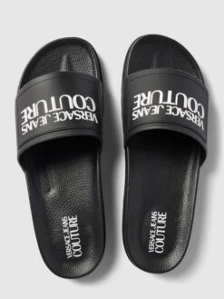 Versace Jeans Couture Slides Mit Label-Detail Modell 'FONDO' - Schwarz -Herrenbekleidung Angebote a0pkij2c8d4j6c9i9d8lacqg896k6lak610j2ead6h942daj98q3gcic9t1kohqg8h94iii59l256lada53jadr66hj3gdhj70o6aohk64o3ce1jcoq36pb66phj8e1nclij8cg