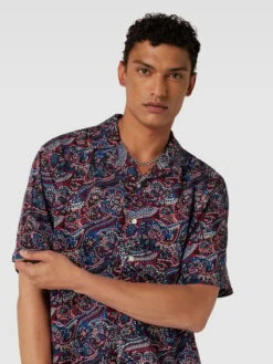 Redefined Rebel Freizeithemd Aus Reiner Viskose Mit Allover-Muster Modell 'FLAKE' - Rot 7 Redefined Rebel Freizeithemd Aus Reiner Viskose Mit Allover-Muster Modell 'FLAKE' - Rot -Herrenbekleidung Angebote a1942iqa9srksjq96cq58hpp9da4ski49l6j2hid9p9j0ja58h85chib9takml2ja55kilila0p4gk9kaco6cdj56gs3ie1l69i3eohkchgmaeb574sm4chgclh3copo71h3ae8