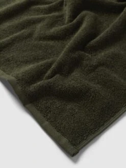 BOSS Strandtuch Mit Label-Detail - Dunkelgrün -Herrenbekleidung Angebote a994chq4a16kck2k91956jaia17jihqg8t75alij8p344kpj9kpkuki585b48iam95a4oe1l9h358lai84o6ceb3cop6cob360s3ge1k6cqm8ohm60rjedpm64p38d9jcli38p0