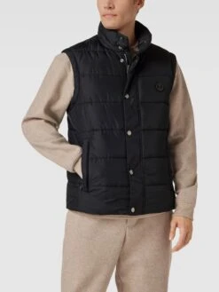 JOOP! Collection Steppweste Mit Label-Patch - Schwarz -Herrenbekleidung Angebote acokah2m6h7jegi990p44k9ja59j6ci78sr4oii584slcl259cr4ikpn9gq3agqca193elija4oj2e2h8l3j0e9m65h64dr2ckq68dpk6pijio9n6him4d9j6csjecb66oq3cp8