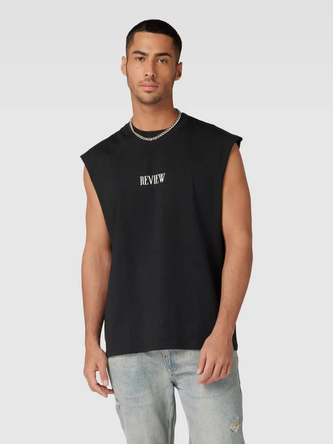 REVIEW Tanktop Mit Label-Print - Schwarz 4 REVIEW Tanktop Mit Label-Print - Schwarz – Bild 4