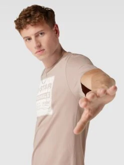 G-Star Raw T-Shirt Aus Baumwolle Mit Label-Detail Modell 'Bandana' - Beige -Herrenbekleidung Angebote ah9k6lih61a3edqi6tb36k2274p38ealaook2jhi9t14ac2c8sq3ih1i9923ec2b89958lia9cr4ed9h90o32oj171i62d1l69i6ccpk6lh64ob168p3ed1gcdgjed9ic9gjacg