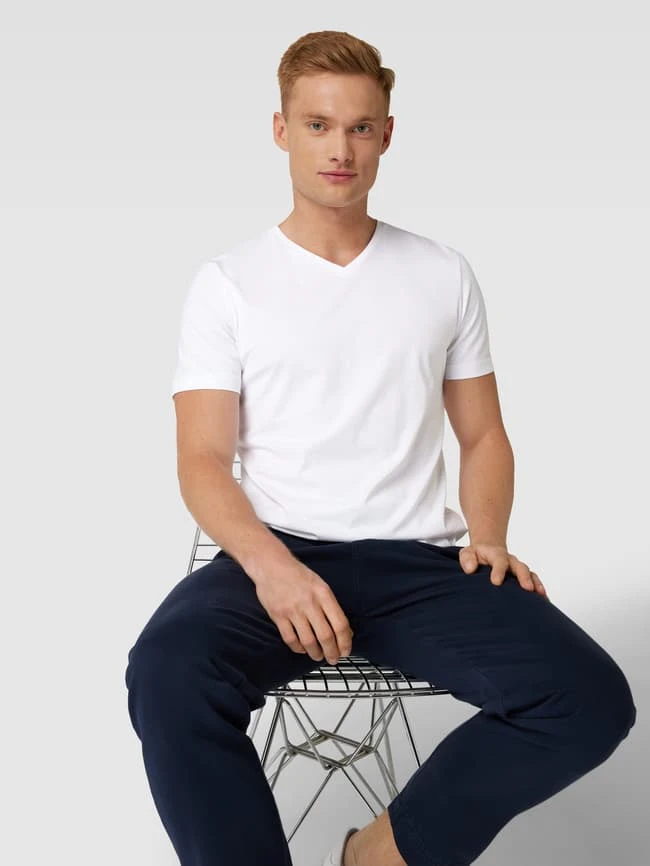 Christian Berg Men T-Shirt Mit V-Ausschnitt - Weiß 3 Christian Berg Men T-Shirt Mit V-Ausschnitt - Weiß – Bild 3