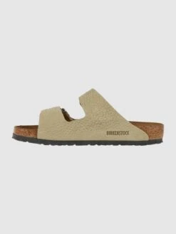 Birkenstock Sandalen Aus Nubukleder Modell 'Arizona' - Khaki -Herrenbekleidung Angebote ap3kejhn6124ggpla8pj2l2d650jgc1o9l1j2ea96l738da58cskqkil70s38l238l952gpl6or4oh9g8oo62c9mcop6aeb26tim2dpk6dj36o9o6lh3ap9k71gm2p9icgq62d0